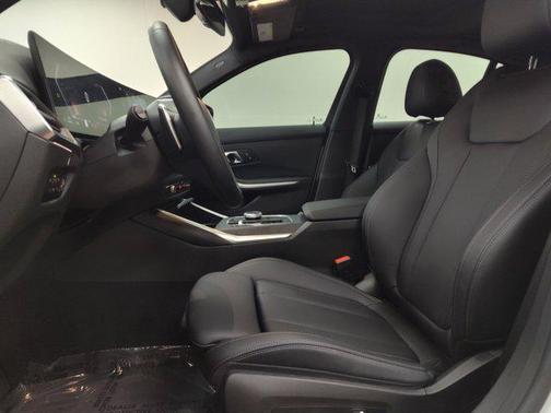 2024 BMW 330 i xDrive