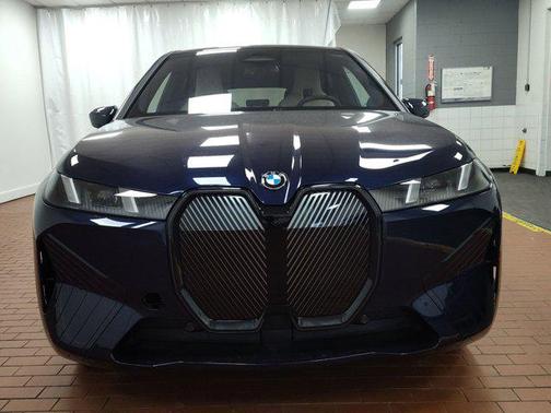 2026 BMW iX xDrive45