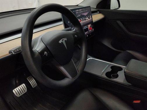 2022 Tesla Model Y Performance Dual Motor All-Wheel Drive