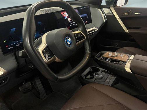 2023 BMW iX M60
