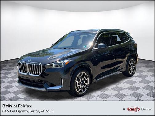 Black Sapphire Metallic 2025 BMW X1 xDrive28i