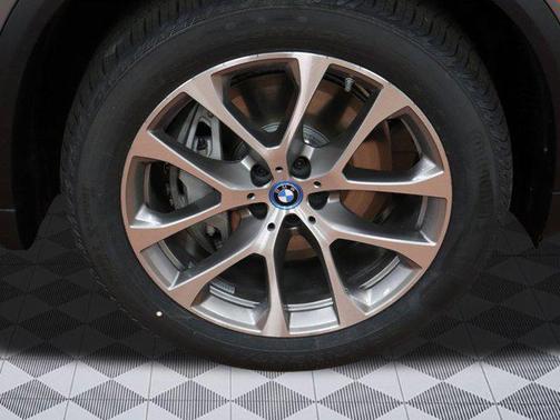 2025 BMW X5 PHEV xDrive50e