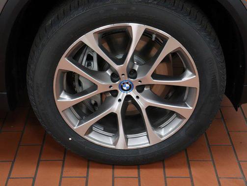 2025 BMW X5 PHEV xDrive50e