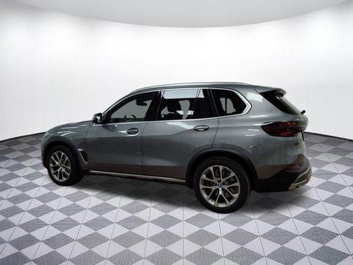 2025 BMW X5 PHEV xDrive50e