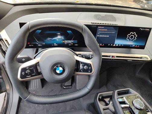 2026 BMW iX xDrive45