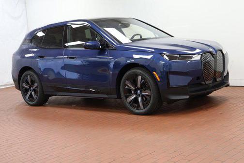 2025 BMW iX xDrive50