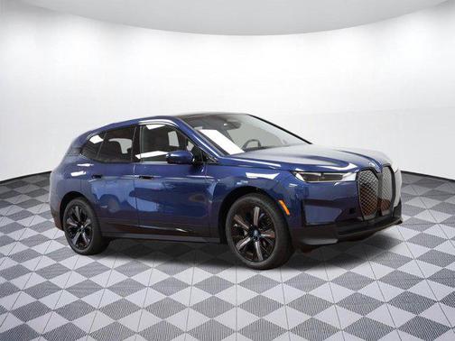 2025 BMW iX xDrive50