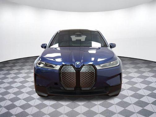 2025 BMW iX xDrive50