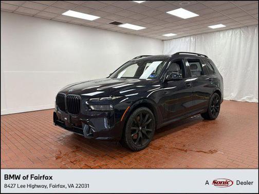 Carbon Black Metallic 2024 BMW X7 xDrive40i