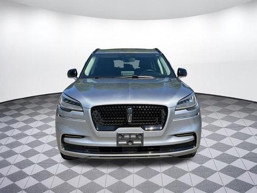 Silver Radiance Metallic Clearcoat 2024 Lincoln Aviator Reserve AWD