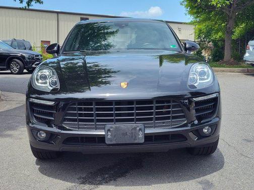 2018 Porsche Macan Base