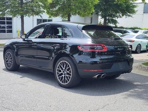 2018 Porsche Macan Base