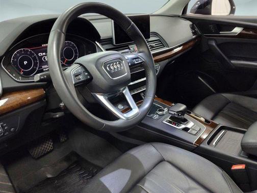 2020 Audi Q5 45 Premium Plus