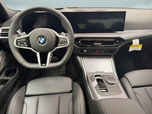 Vegas Red Metallic 2026 BMW 330 xDrive NA