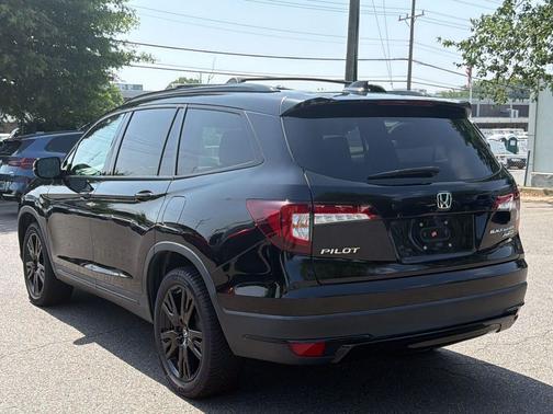 Crystal Black Pearl 2021 Honda Pilot AWD Black Edition