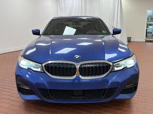 Portimao Blue Metallic 2020 BMW 330 330i
