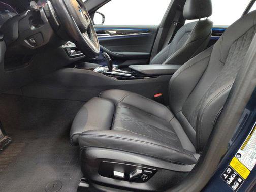 2023 BMW 530 i xDrive