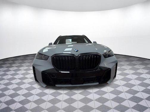 Brooklyn Grey Metallic 2026 BMW X5 xDrive40i