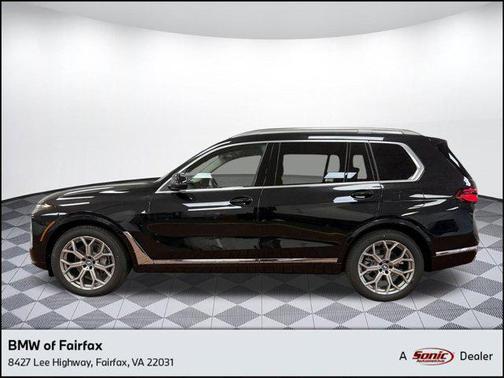 2025 BMW X7 xDrive40i