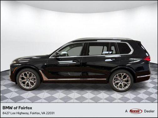 2025 BMW X7 xDrive40i
