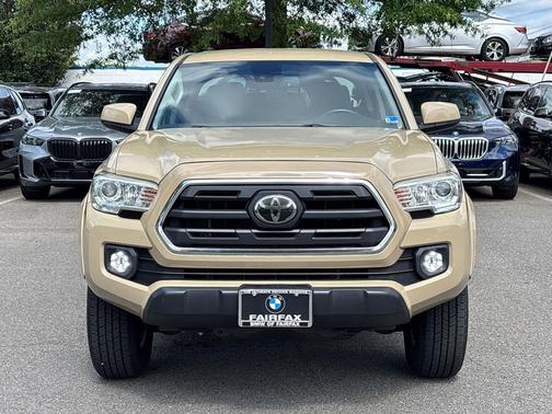 Quicksand 2019 Toyota Tacoma SR5