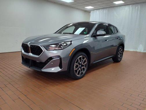 2025 BMW X2 xDrive28i
