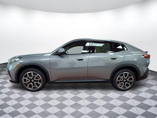 2025 BMW X2 xDrive28i