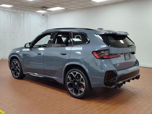 2024 BMW X1 M35i