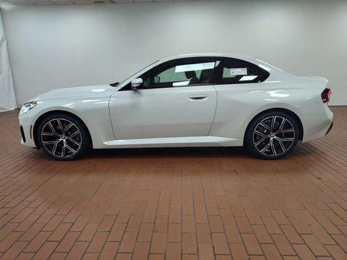 2024 BMW 230 i xDrive