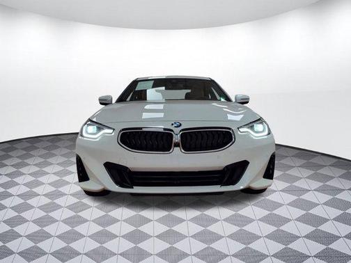 2024 BMW 230 i xDrive