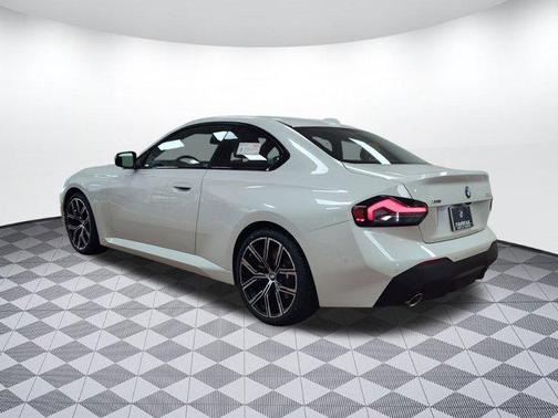 2024 BMW 230 i xDrive