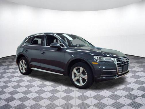 2020 Audi Q5 45 Premium