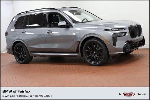 2025 BMW X7 xDrive40i