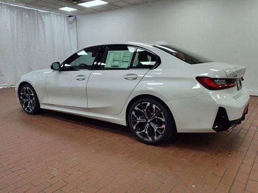 2026 BMW 330 xDrive NA