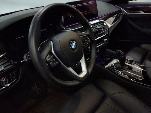 2023 BMW 540 i xDrive