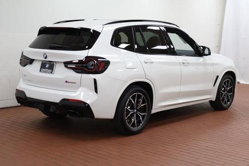 2023 BMW X3 M40i