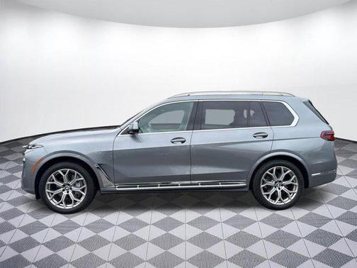 Black 2025 BMW X7 xDrive40i