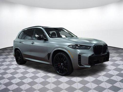 2026 BMW X5 M60i