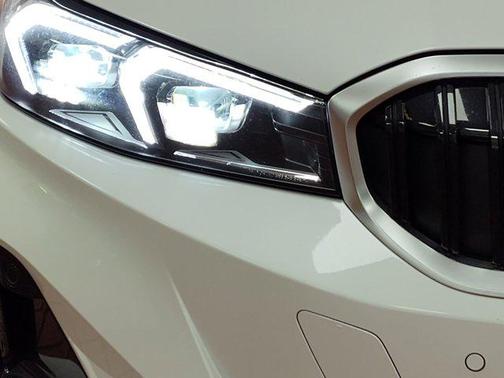 2024 BMW 330 i