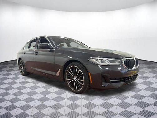 Dark Graphite Metallic 2023 BMW 530 i xDrive