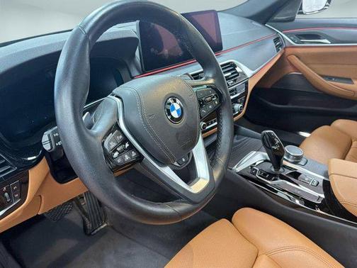 Dark Graphite Metallic 2023 BMW 530 i xDrive