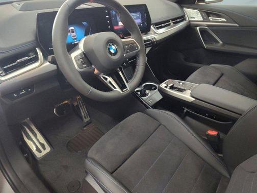 2025 BMW X1 M35i