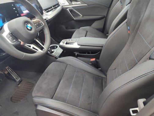 2025 BMW X1 M35i