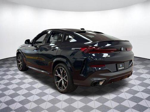 Carbon Black Metallic 2024 BMW X6 xDrive40i