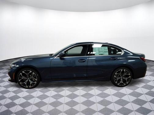 Arctic Race Blue Metallic 2026 BMW 330 xDrive NA