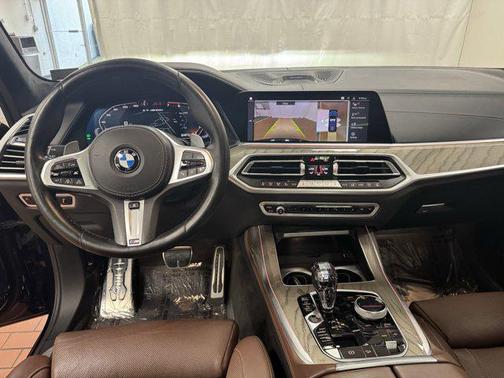 2021 BMW X7 M50i