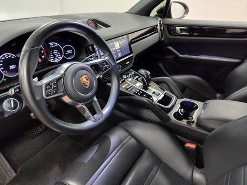 2019 Porsche Cayenne Base