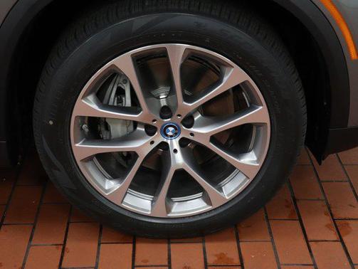 2025 BMW X5 PHEV xDrive50e