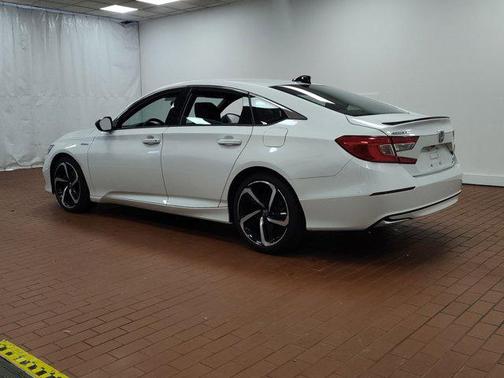 2022 Honda Accord Hybrid Base