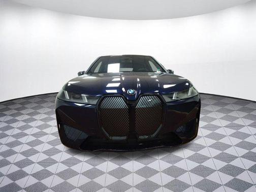 2026 BMW iX xDrive60